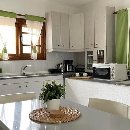 Lena's House 2 Βίλα Πυργαδίκια